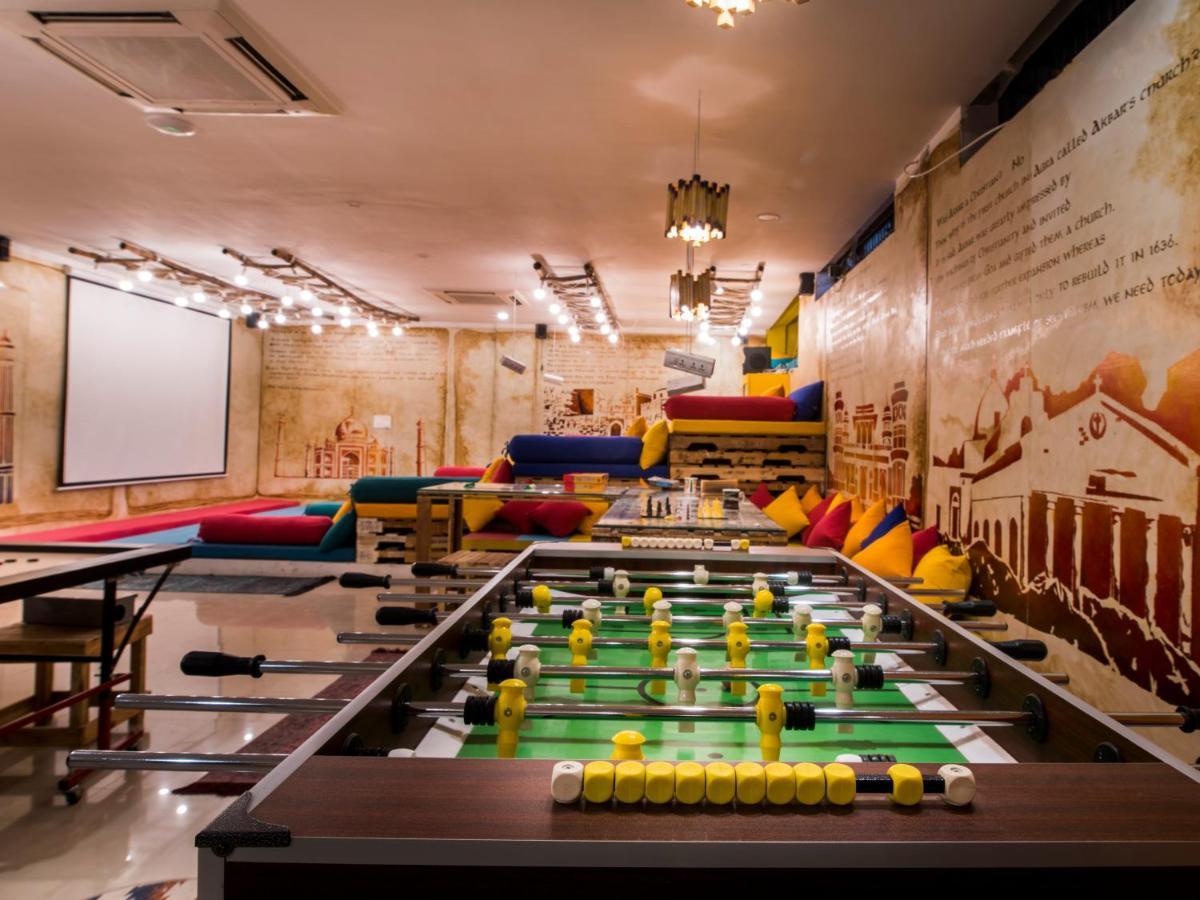 Gypsy Nest Hostel อัครา ภายนอก รูปภาพ